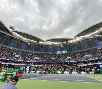 九游体育官网-风云突变上海久事关键时刻完成体检再遭质疑环节打磨，网友：国际米兰清晨豪取连胜